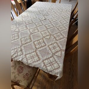 Gorgeous! Antique Swedish Filet Lace Tablecloth Or Coverlet Ivory 60x80 HOLIDAY